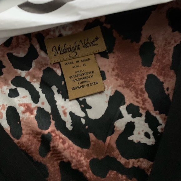 Pull Over Dress - Picture 3 of 4